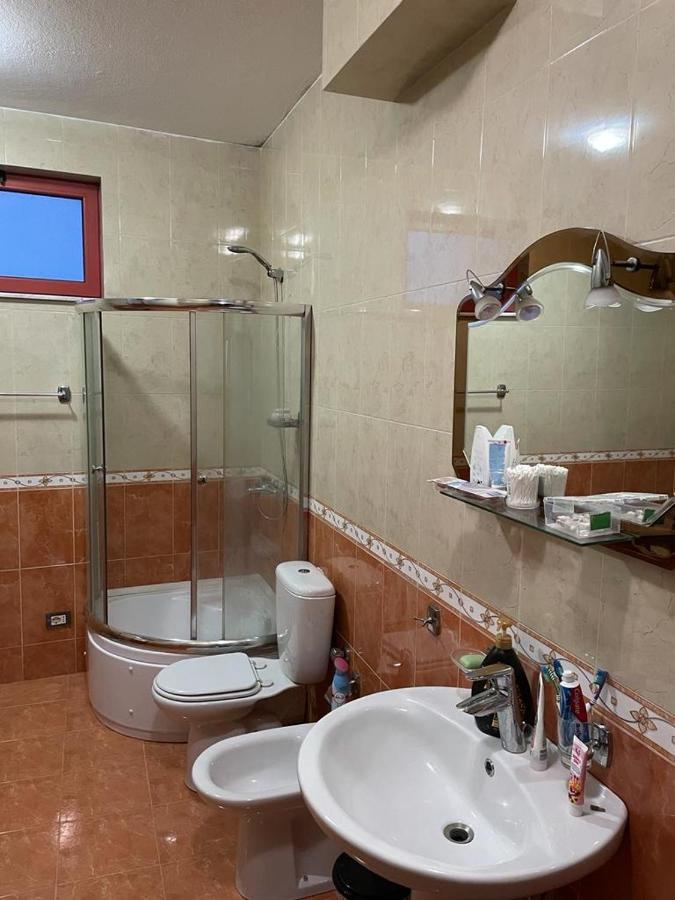 Maison Centre Шкодер Экстерьер фото