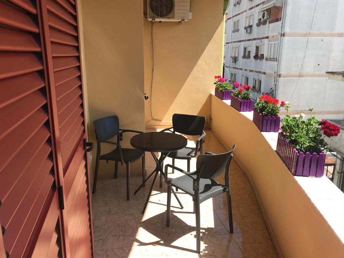 Maison Centre Шкодер Экстерьер фото